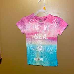 Girls XS sea life tee shirt